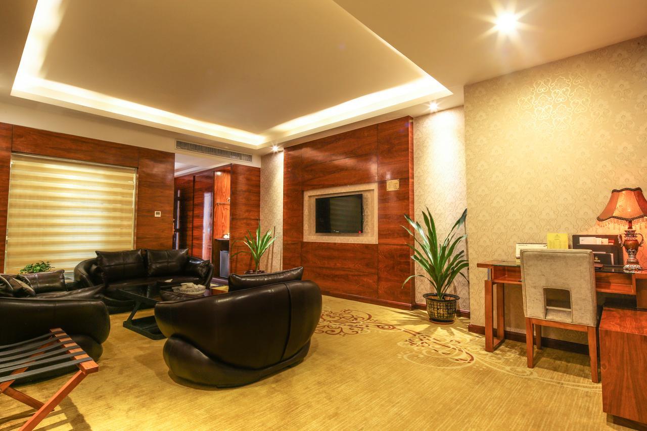 Oubon International Hotel Гуанджоу Екстериор снимка