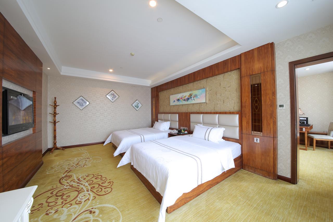 Oubon International Hotel Гуанджоу Екстериор снимка