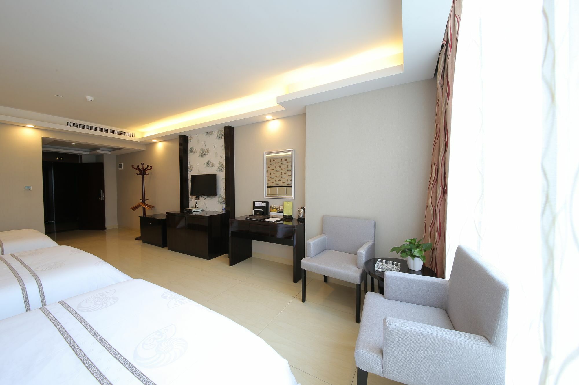 Oubon International Hotel Гуанджоу Екстериор снимка