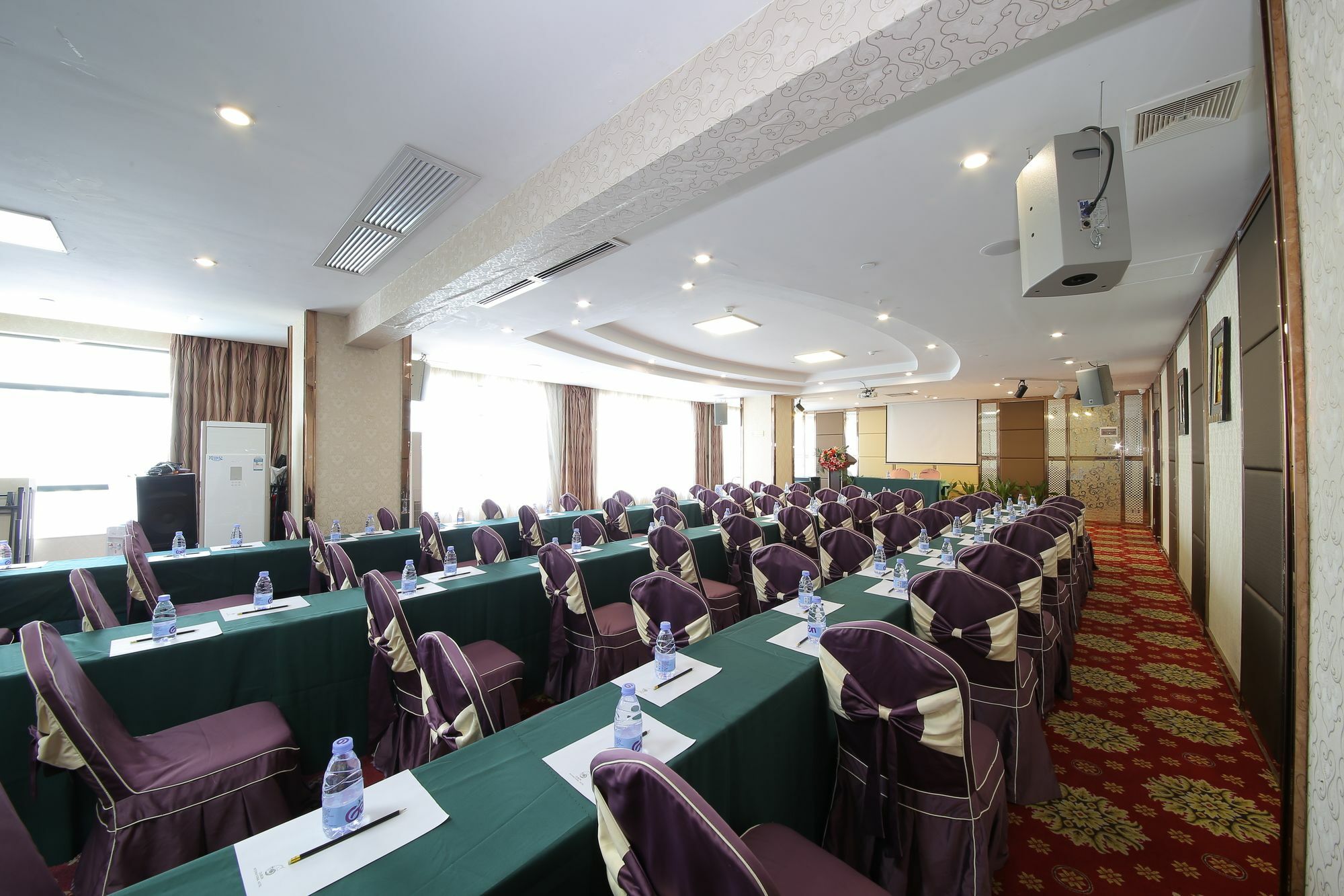 Oubon International Hotel Гуанджоу Екстериор снимка